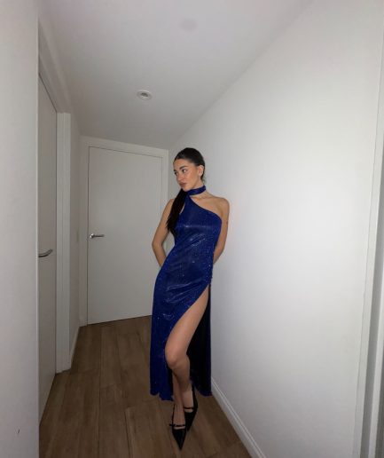 Vestido glitter largo asim bufanda