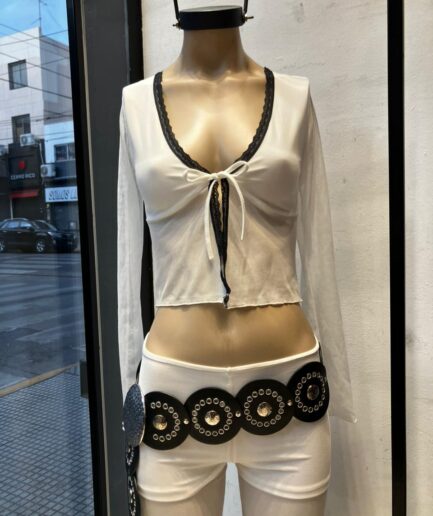 Top tul mariposa manga larga puntilla