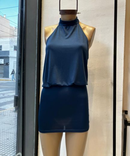 Vestido micro embu cuello