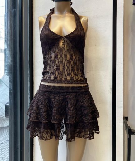Short pollera encaje