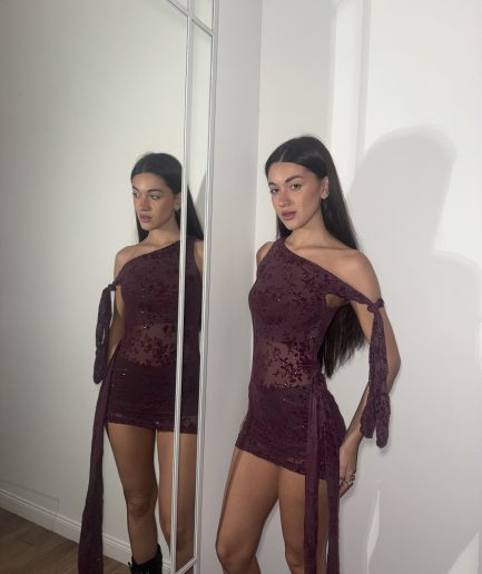 Vestido tul flok asim nudo hombro lazo